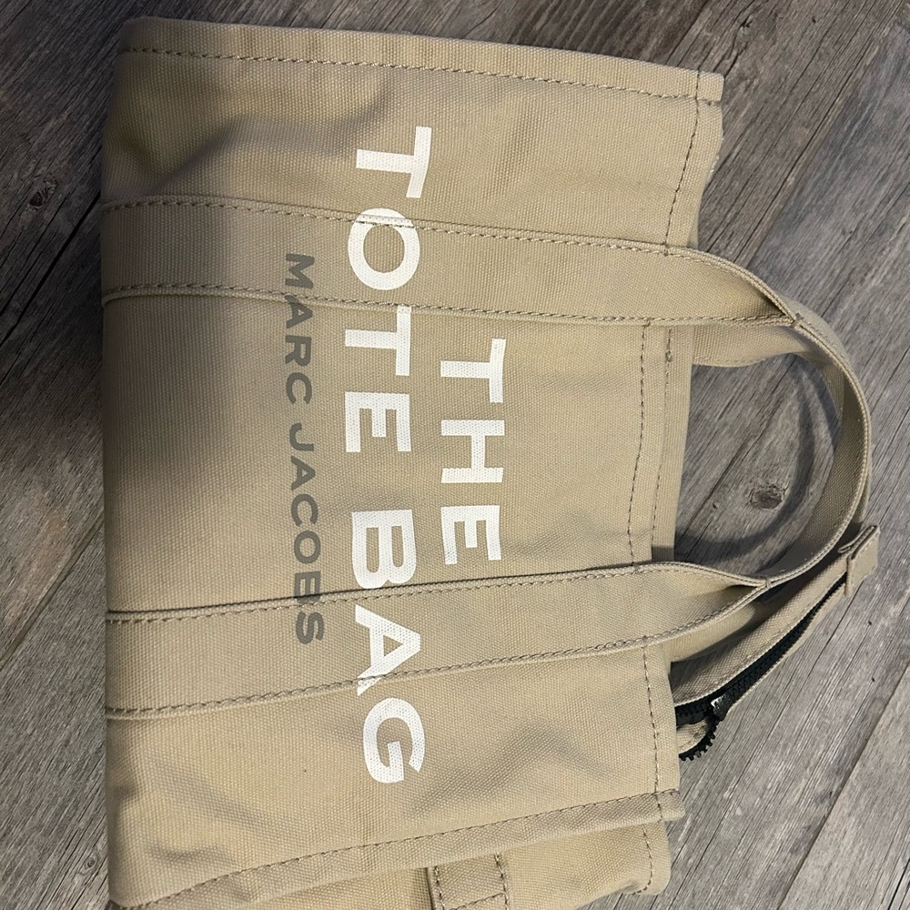 Marc Jacob’s The Tote Bag